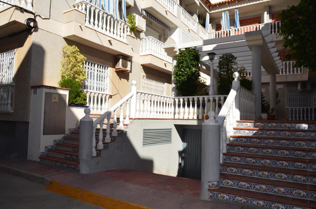 Apartmán Apartamento Oslo Torrevieja Exteriér fotografie